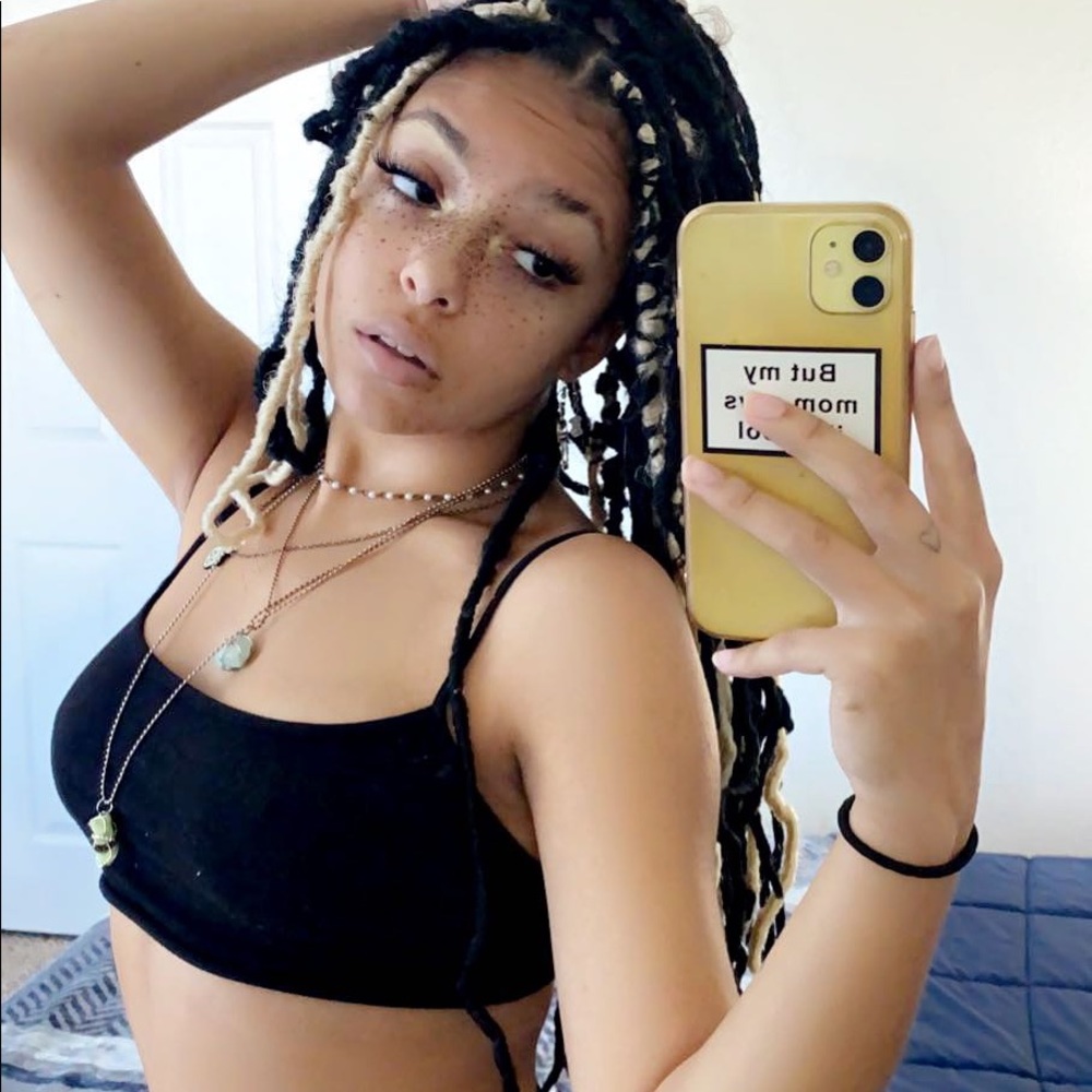 Meet your Posher, Dria
